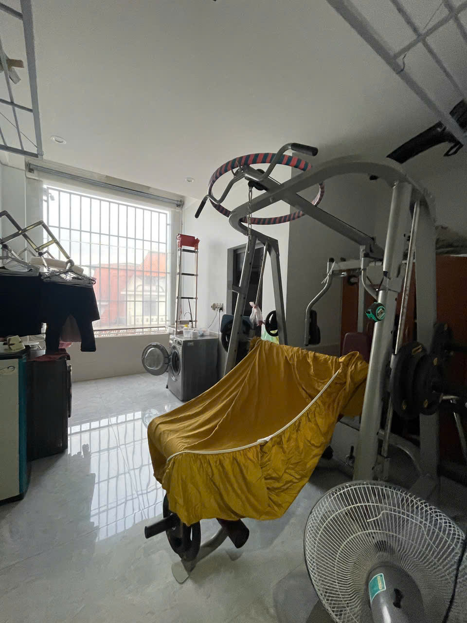 BÁN NHÀ 3 TẦNG, MT LÊ QUÝ ĐÔN, TT PHƯỜNG ĐÔNG HÀ