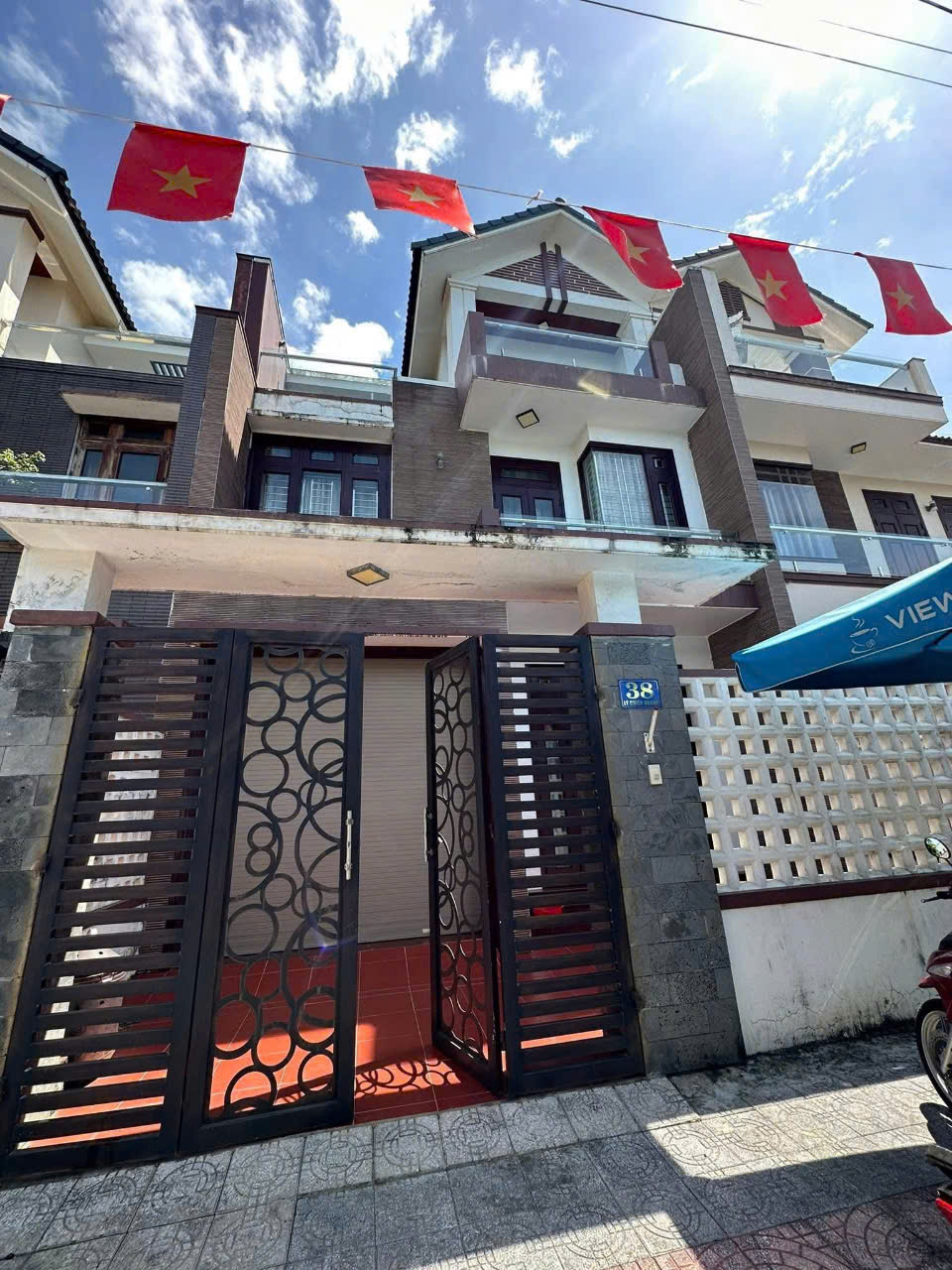  Bán nhà KDC NGUYỄN HUỆ ngay TTTP ĐÔNG HÀ 