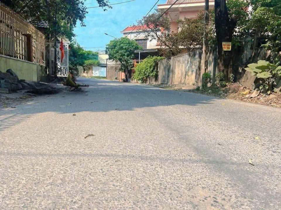 Đất Đồng Hới Mặt tiền kinh doanh Tôn Thất Tùng