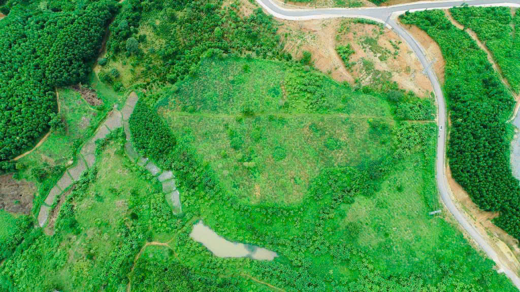Bán đất 22865m2, thích hợp làm Homestay tại TÂN LIÊN, TT Khe Sanh, Huyện Hướng Hóa