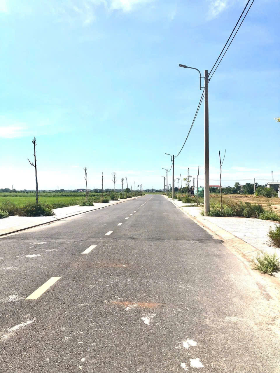 Bán lô đất giá siêu rẻ KDC #LêThếTiết, trung tâm Đông Hà cách nhà hát lớn chỉ vài trăm mét