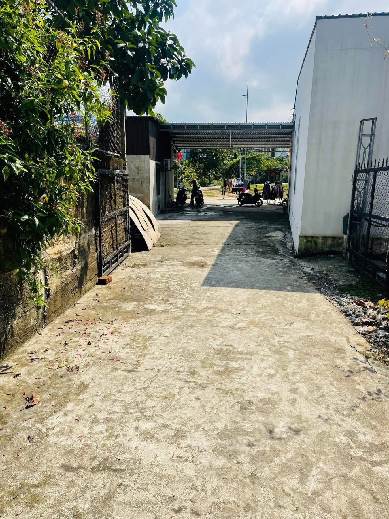 Đất kiệt Hàn Mặc Tử thông qua  Kiệt Đặng Thái Thân, ngay trung tâm thành phố Đông Hà, gần tất cả các tiện ích 