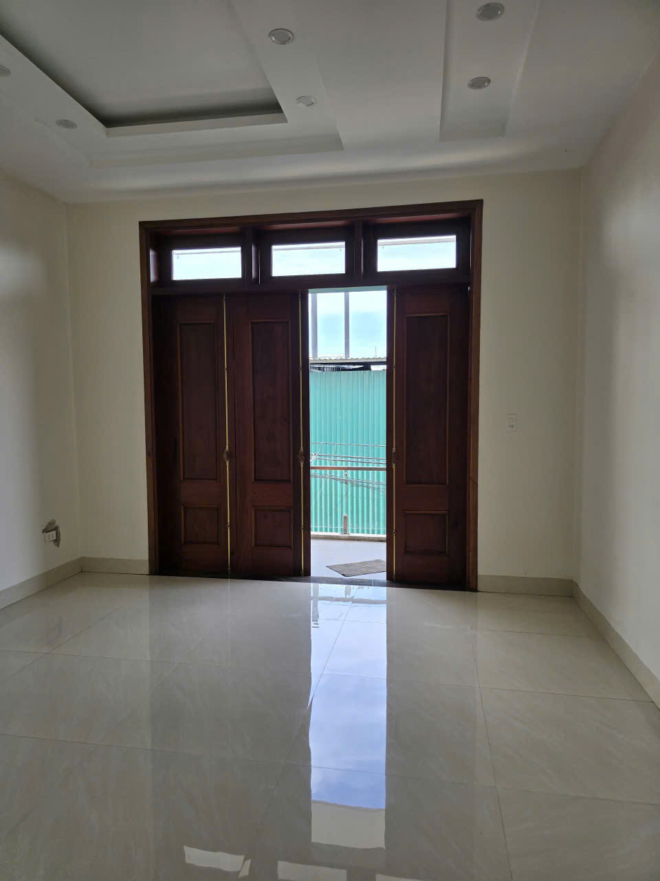 BIỆT THỰ CHÍNH CHỦ GỬI - MT HỒ XUÂN LƯU, GẦN NHÀ VĂN HÓA