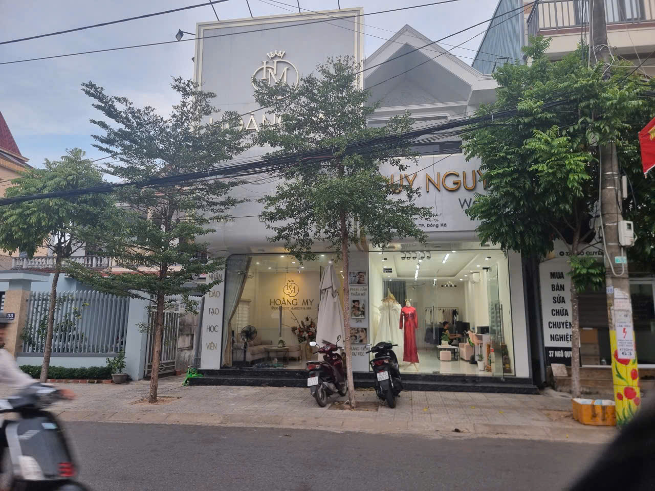 BÁN NHÀ MT NGÔ QUYỀN, KV MUA BÁN SẦM UẤT NHẤT ĐÔNG HÀ