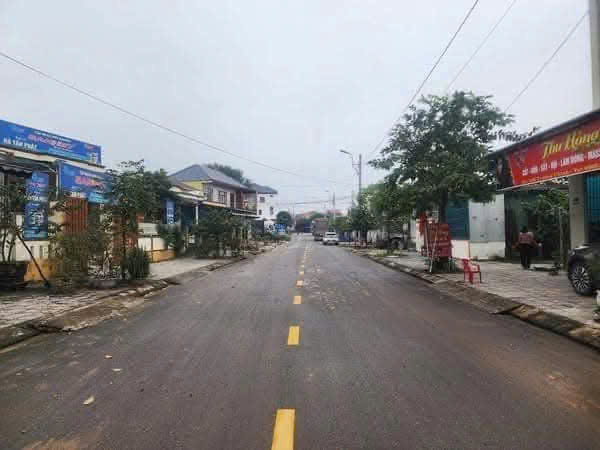 SIÊU PHẨM MẶT TIỀN TRƯỜNG CHINH, TRUNG TÂM TP ĐÔNG HÀ , DIỆN TÍCH: 8X20M. LH: 097.248.74.74