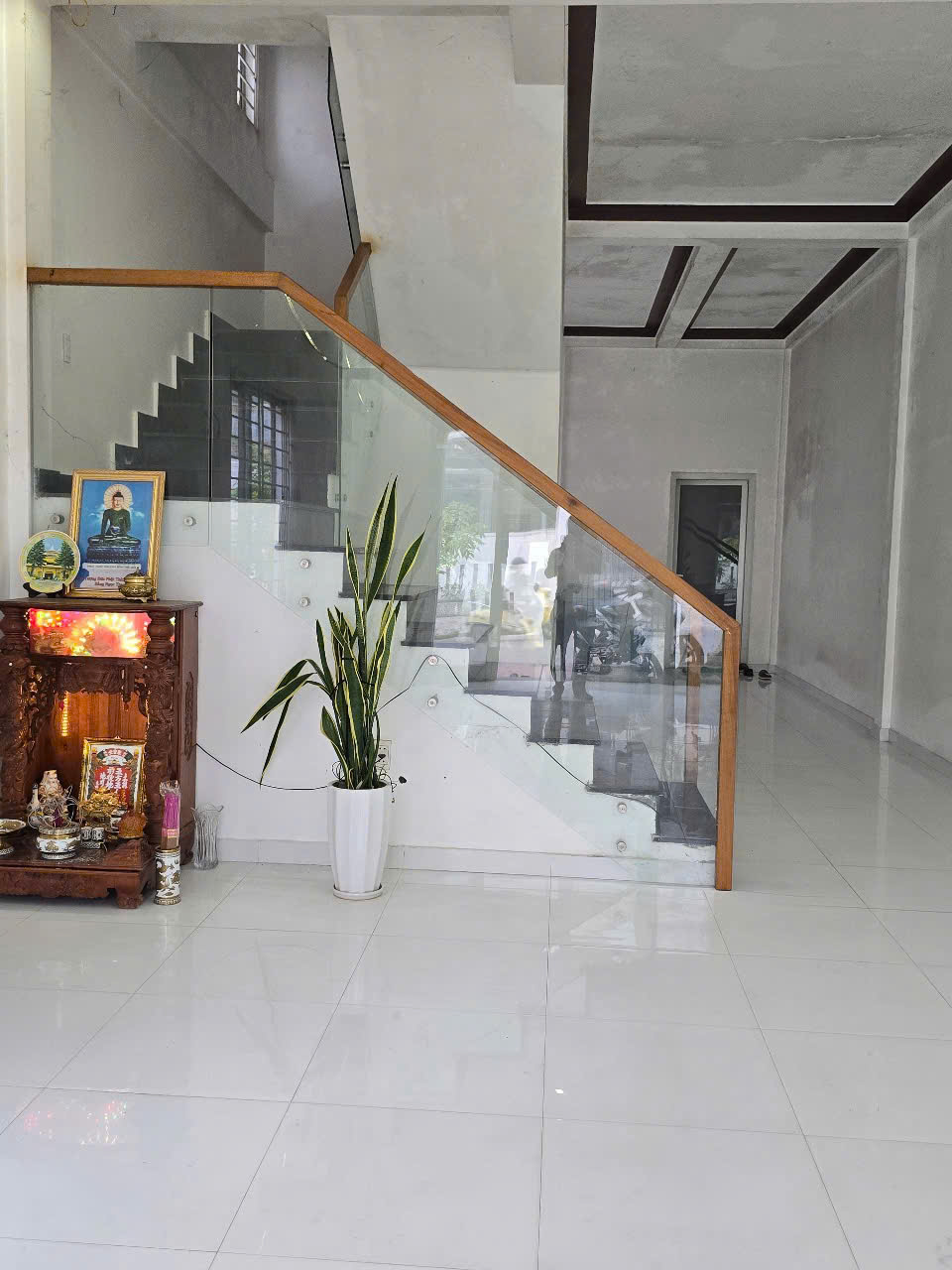CHUYỂN RA QUẢNG BÌNH, CẦN BÁN NHÀ 2 TẦNG, MT LÊ HỒNG PHONG