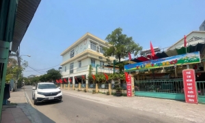 NHÀ MẶT TIỀN ÔNG ÍCH KHIÊM - VỊ TRÍ  ĐẸP - NGAY TRUNG TÂM PHƯỜNG