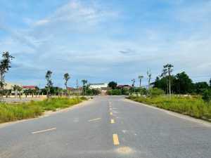 Bắc sông Hiếu đường Nguyễn Duy Trinh, góc 2 mặt tiền , view nhìn ra khu quy hoạch cây xanh, công viên thể thao