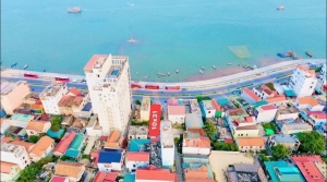 Chủ gửi bán lô đất 3 mặt tiền đường Trương Pháp, view sông view biển Nhật Lệ.