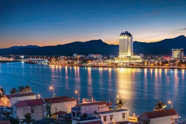Quảng Trị: Tăng trưởng kinh tế 7,48% sau hợp nhất